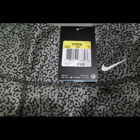 NWT Nike Legend Dri-Fit Printed Tights - Picture 4 of 4